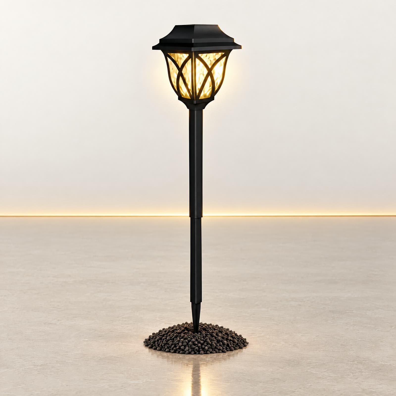 Luminária Solar de Jardim com Espeto